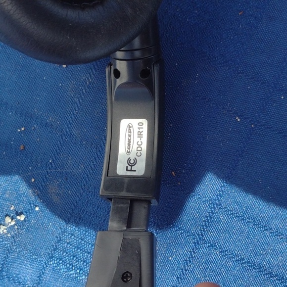 Concept cdcir10Dual channel infrared Headphones - Picture 2 of 3